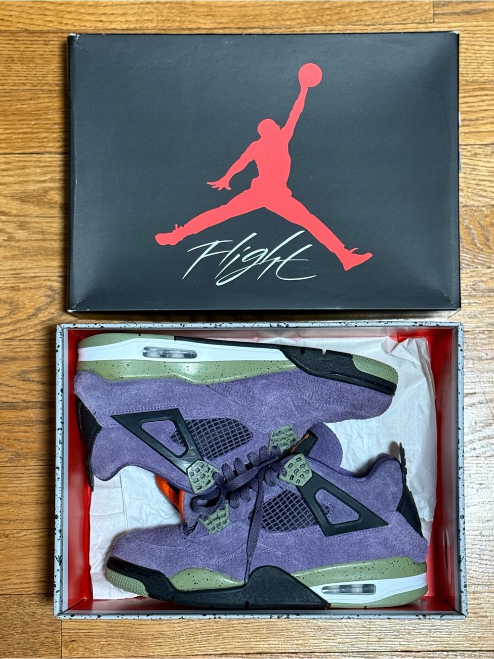 2022 Air Jordan 4 Retro “Canyon Purple” Sneakers Women: 9.5 Men: 8